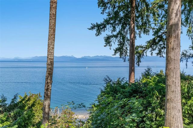 3 of 74 - 5912 Waldbank Rd, Nanaimo, BC