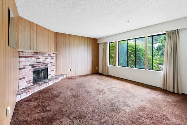 5 of 20 - 222 Marine Dr, Ucluelet, BC