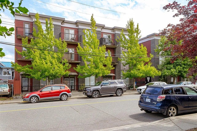 2 of 41 - 555 Franklyn St 320, Nanaimo, BC