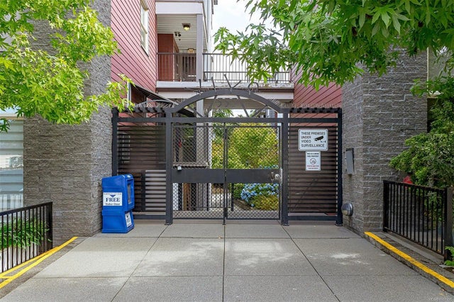 5 of 41 - 555 Franklyn St 320, Nanaimo, BC
