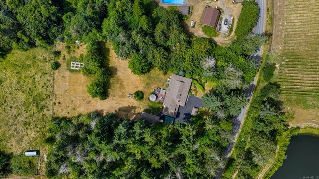 2 of 43 - 775 Cherry Point Rd, Cobble Hill, BC