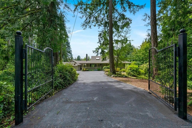5 of 43 - 775 Cherry Point Rd, Cobble Hill, BC