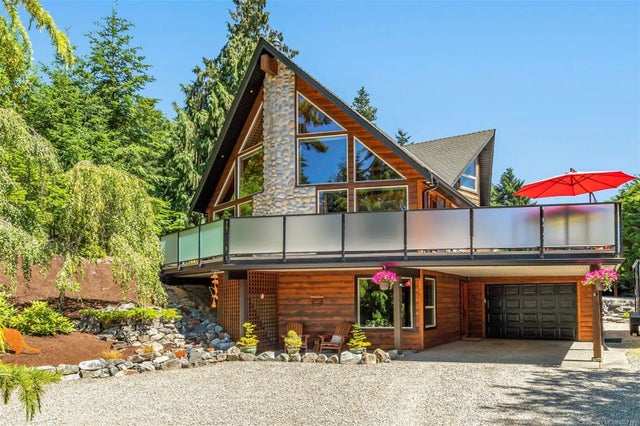 1 of 36 - 1560 Dorcas Point Rd, Nanoose Bay, BC