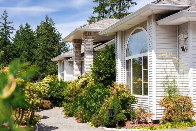 4 of 59 - 6954 Seaside Terr, Lantzville, BC