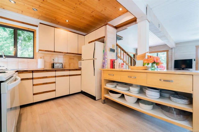 4 of 78 - 830 Austin Dr, Cortes Island, BC