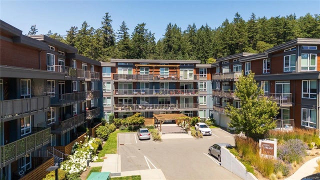 3 of 46 - 110 Presley Pl 206, View Royal, BC