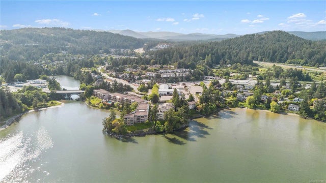 2 of 73 - 1 Buddy Rd 302, View Royal, BC