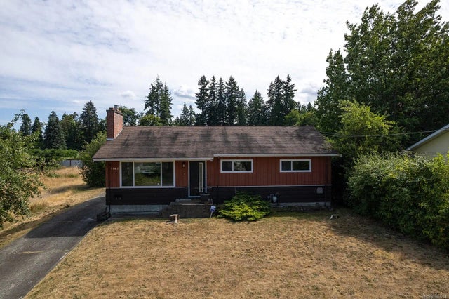 1 of 32 - 3042 George St, Duncan, BC