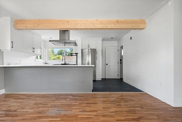 4 of 32 - 3042 George St, Duncan, BC