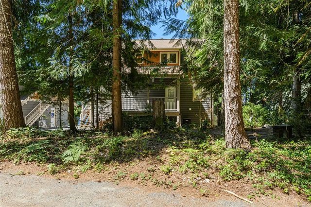 4 of 80 - 8334 Sa-seen-os Rd, Youbou, BC