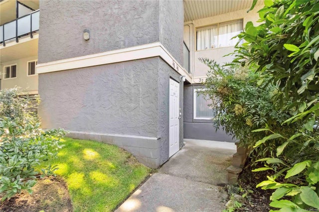 5 of 48 - 840 Craigflower Rd 36, Esquimalt, BC