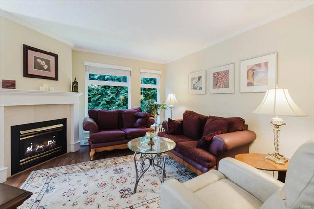 5 of 40 - 835 Selkirk Ave 204, Esquimalt, BC