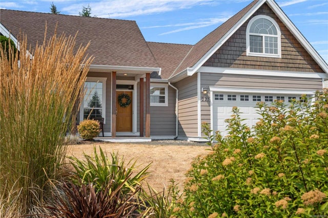 1 of 23 - 227 Lodgepole Dr, Parksville, BC