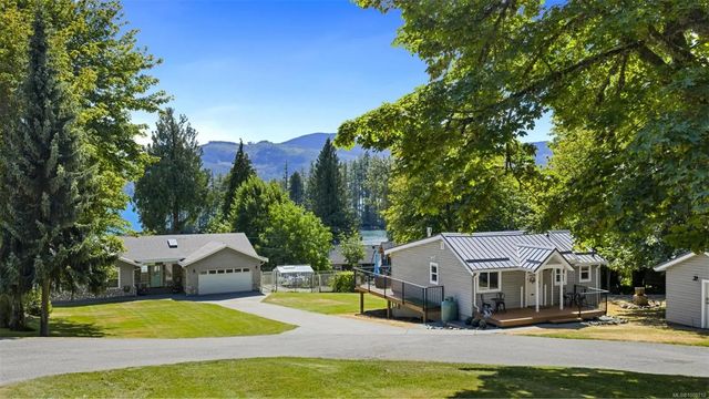 3 of 99 - 10182 Youbou Rd, Youbou, BC