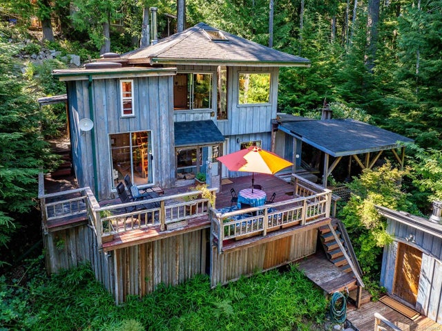 2 of 45 - 838 Sutil Point Rd, Cortes Island, BC