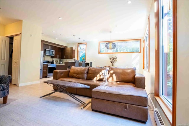 4 of 28 - 170 Nursery Hill Dr 107, View Royal, BC