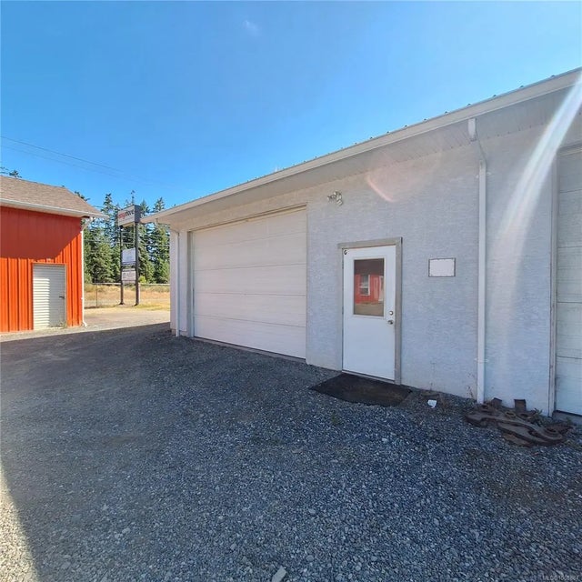 1 of 5 - 1824 Alberni Hwy G, Coombs, BC