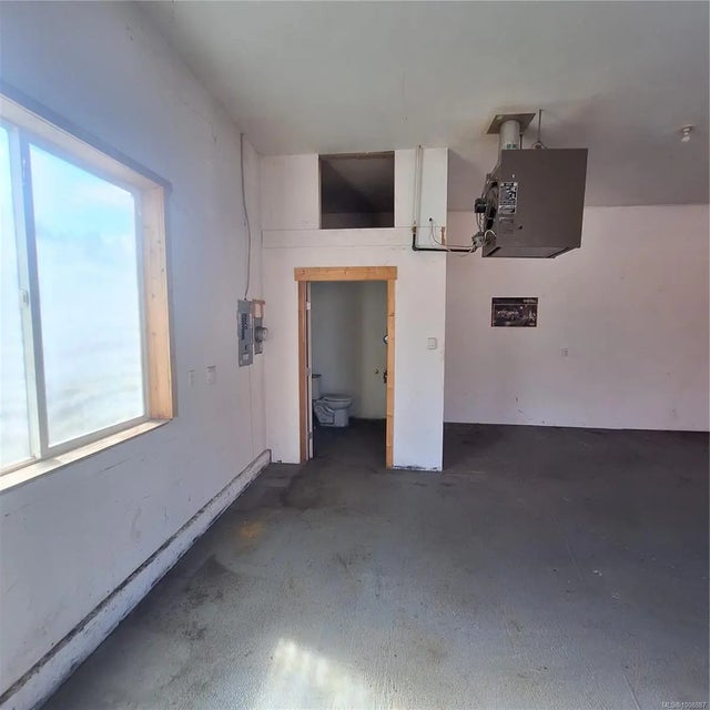 3 of 5 - 1824 Alberni Hwy G, Coombs, BC