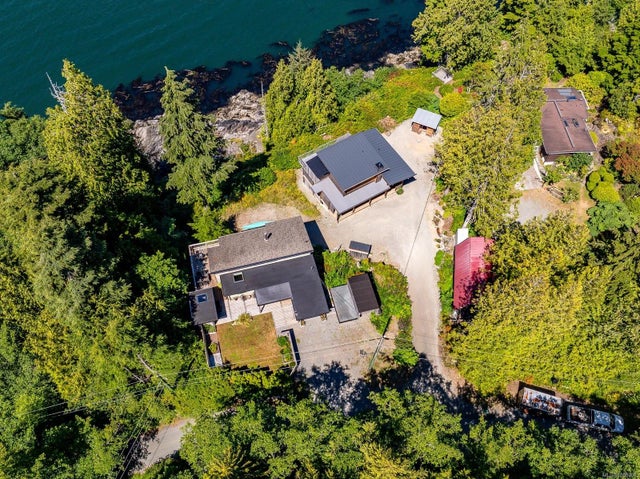 2 of 59 - 100 Arnet Rd, Tofino, BC