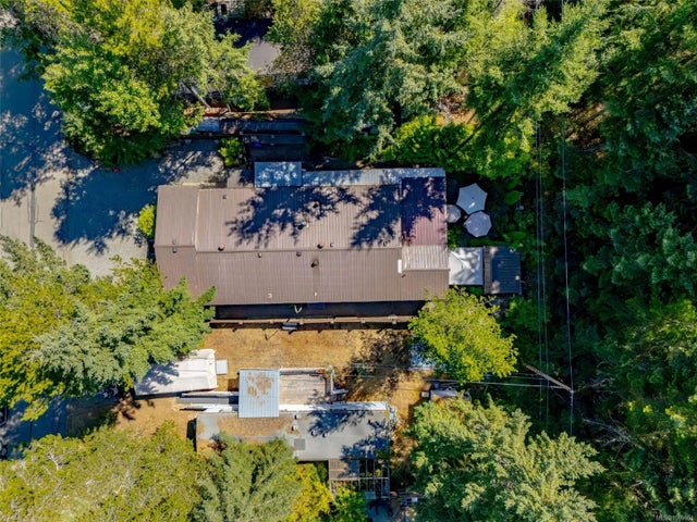 2 of 76 - 2130 Errington Rd 14, Errington, BC