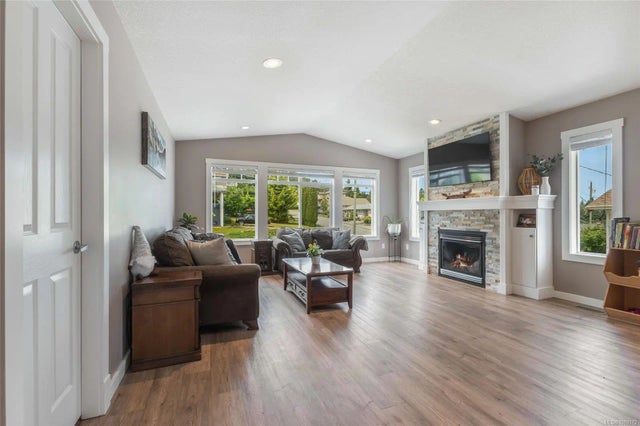4 of 69 - 605 Craig Rd, Ladysmith, BC