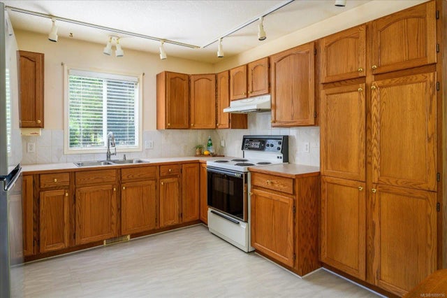 4 of 44 - 620 Taylor Cres, Ladysmith, BC