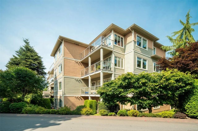 1 of 28 - 125 Aldersmith Pl 410, View Royal, BC