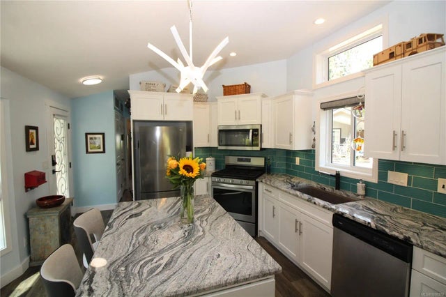 4 of 21 - 3042 River Rd 299, Chemainus, BC