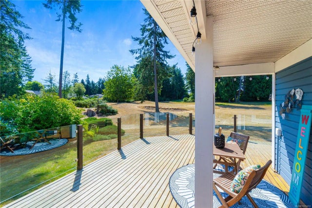 3 of 39 - 1323 Leeward Way, Qualicum Beach, BC