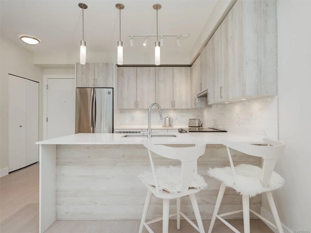 4 of 29 - 1450 Glentana Rd 413, View Royal, BC