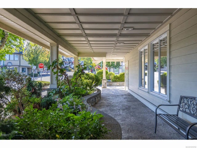 3 of 20 - 193 Second Ave 201, Qualicum Beach, BC