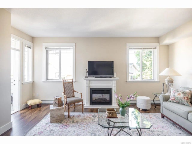 5 of 20 - 193 Second Ave 201, Qualicum Beach, BC