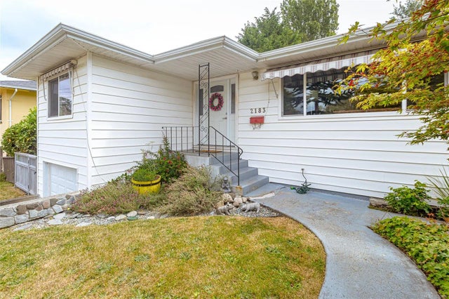 3 of 53 - 2183 Epworth St, Oak Bay, BC