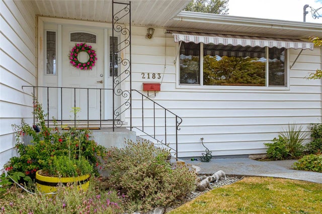 4 of 53 - 2183 Epworth St, Oak Bay, BC