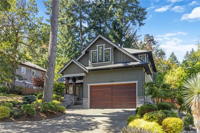 3 of 65 - 2204 Chilco Rd, View Royal, BC