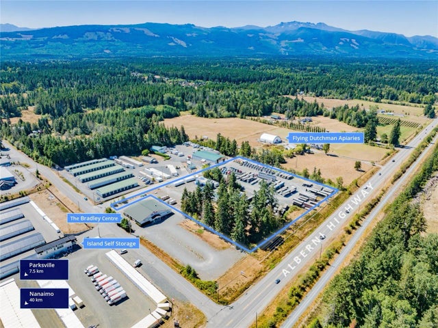 2 of 2 - 979 Shearme Rd, Coombs, BC