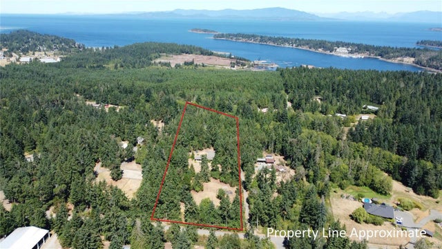 2 of 44 - 2175 Spurs Pl, Nanoose Bay, BC