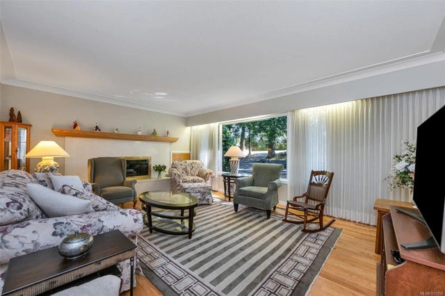 3 of 64 - 7116 Maber Rd, Central Saanich, BC