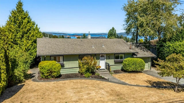 1 of 48 - 1545 Adelaide St, Crofton, BC