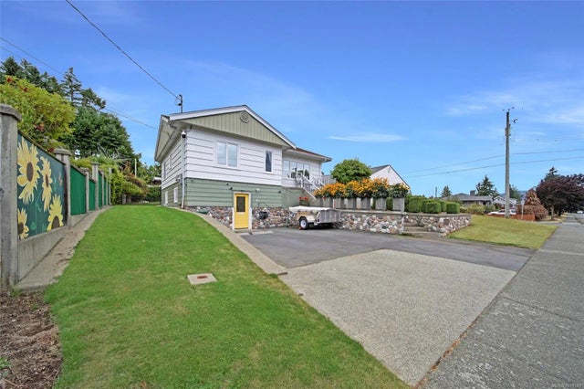 3 of 44 - 4965 Leslie Ave, Port Alberni, BC