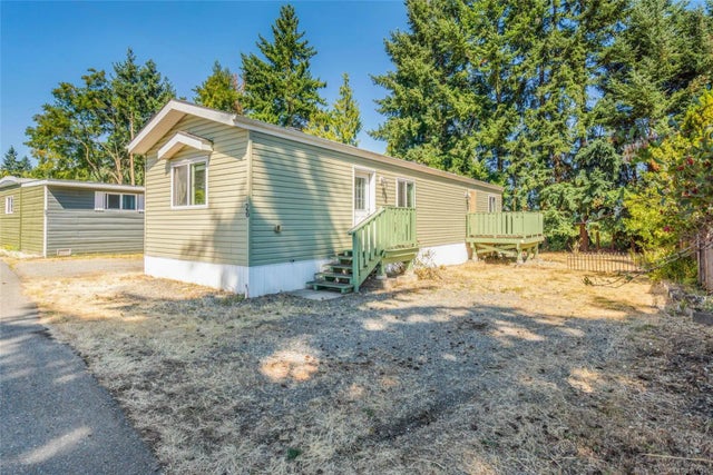 1 of 30 - 6820 Parklands Pl 26, Lantzville, BC