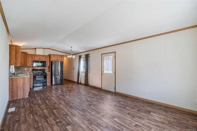 2 of 30 - 6820 Parklands Pl 26, Lantzville, BC