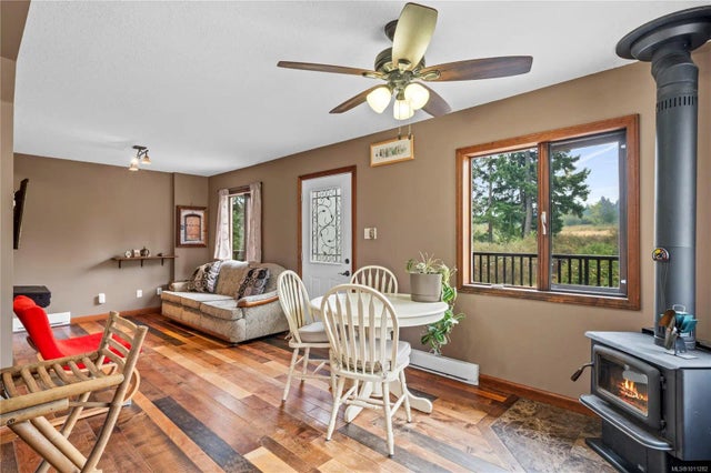 4 of 50 - 2975 Thorpe Rd, Qualicum Beach, BC