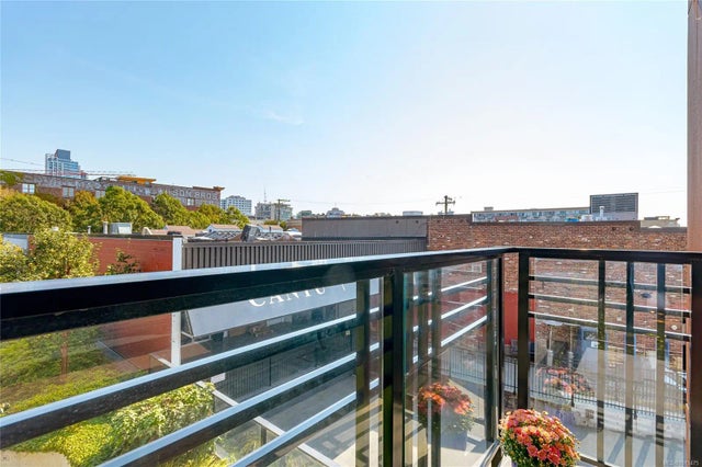 5 of 22 - 515 Chatham St 307, Victoria, BC