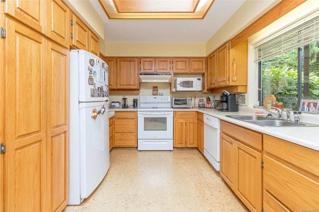 5 of 60 - 1113 Stymie Close, Qualicum Beach, BC