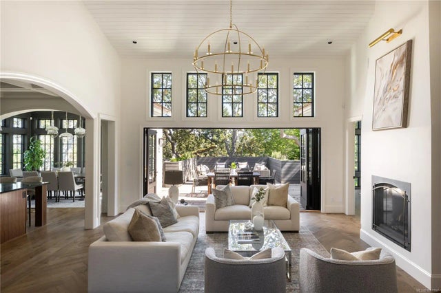 5 of 67 - 3255 Norfolk Rd, Oak Bay, BC