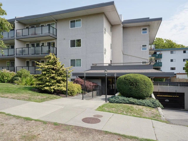 1 of 25 - 439 Cook St 402, Victoria, BC