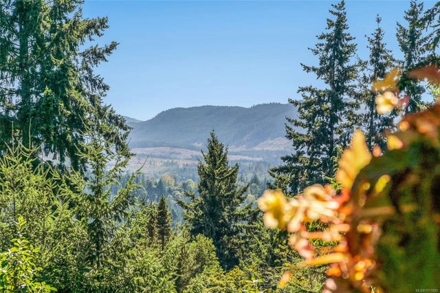 3 of 33 - 2365 Armstrong Cres, Nanoose Bay, BC