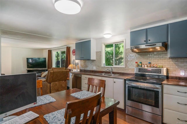 5 of 33 - 2365 Armstrong Cres, Nanoose Bay, BC