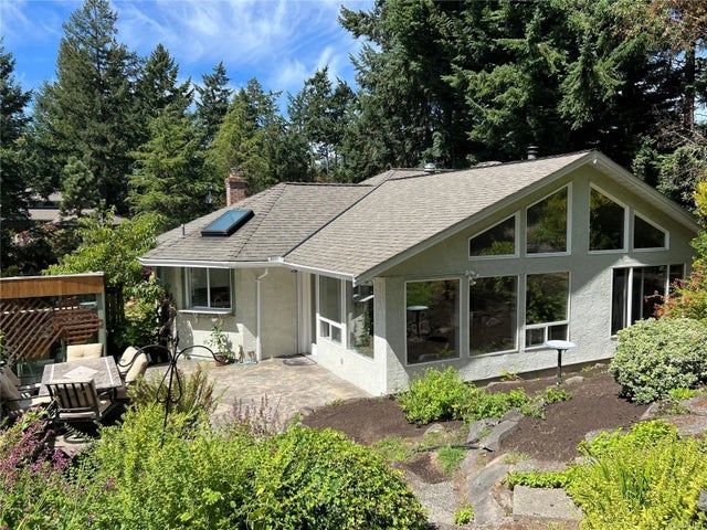 2 of 36 - 10915 Prentice Pl, North Saanich, BC